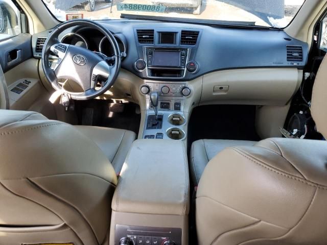 2013 Toyota Highlander Base