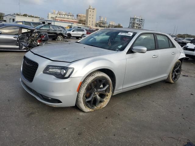 2022 Chrysler 300 S