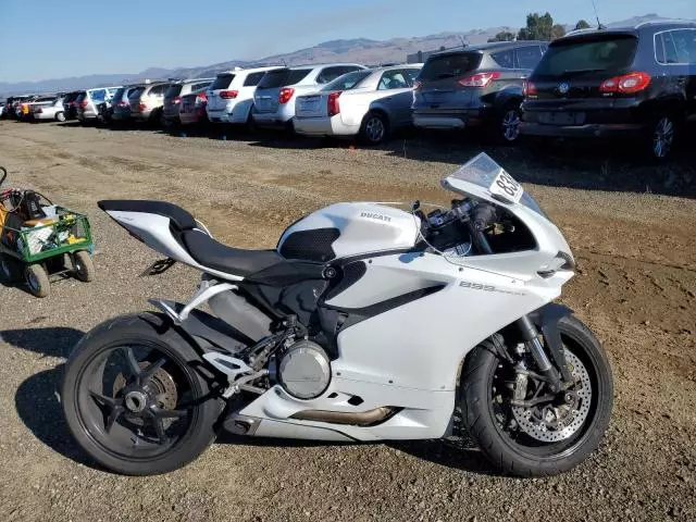 2014 Ducati Superbike 899 Panigale