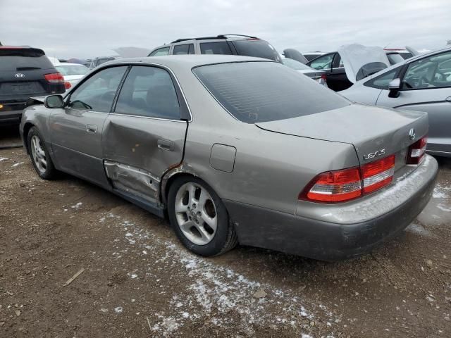 2001 Lexus ES 300