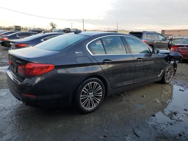 2019 BMW 530XE