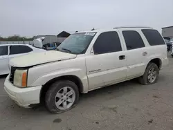 Cadillac Vehiculos salvage en venta: 2005 Cadillac Escalade Luxury