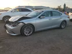 Lots with Bids for sale at auction: 2020 Lexus ES 300H Luxury