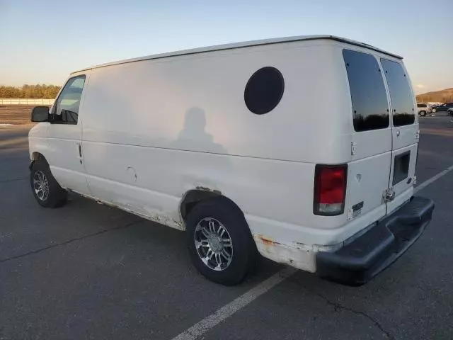 2001 Ford Econoline E150 Van