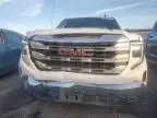 2024 GMC Sierra K1500 SLE