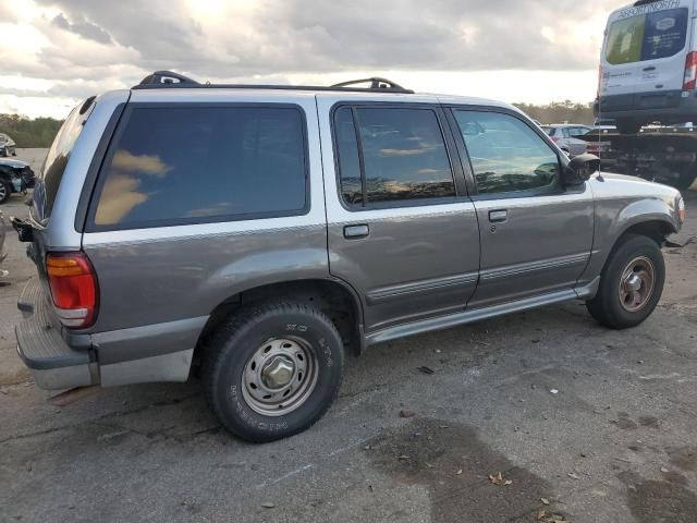 1999 Ford Explorer