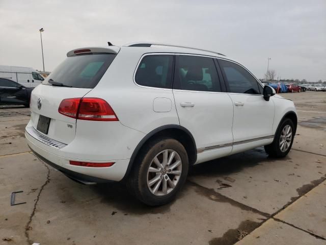 2014 Volkswagen Touareg V6