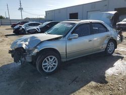 Carros salvage a la venta en subasta: 2001 Toyota Camry LE