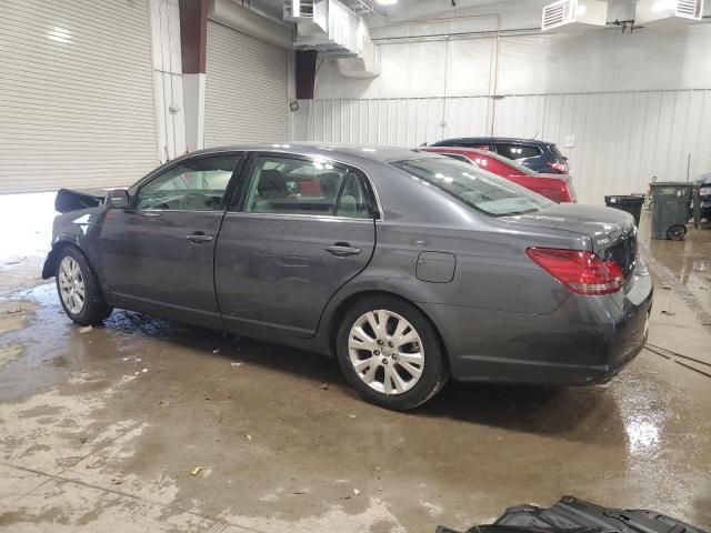 2010 Toyota Avalon XL