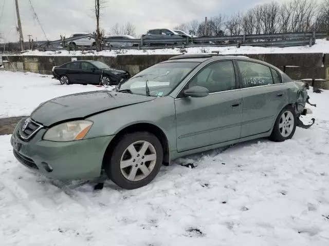 2004 Nissan Altima Base