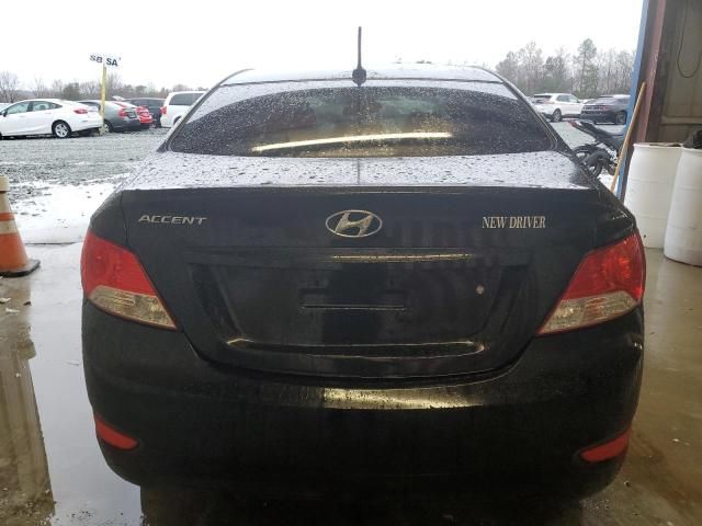 2012 Hyundai Accent GLS