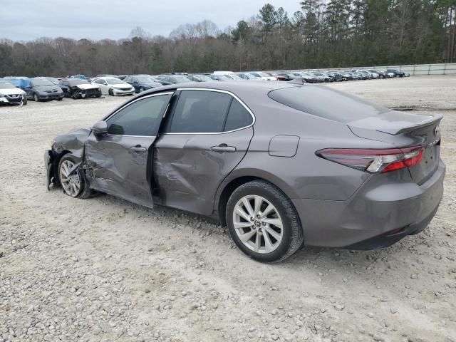 2022 Toyota Camry LE