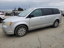 Salvage cars for sale at Nampa, ID auction: 2009 Chrysler Town & Country LX