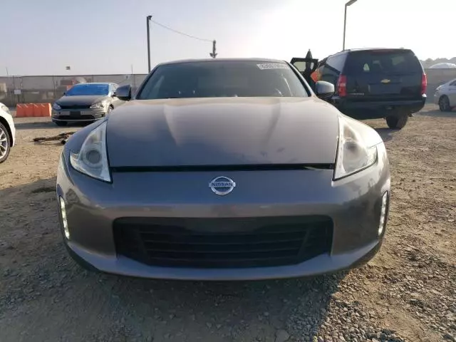 2016 Nissan 370Z Base