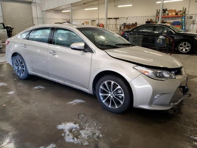 2017 Toyota Avalon XLE