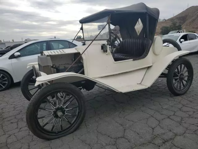 1915 Ford 1915  Ford     M-T           Roadster