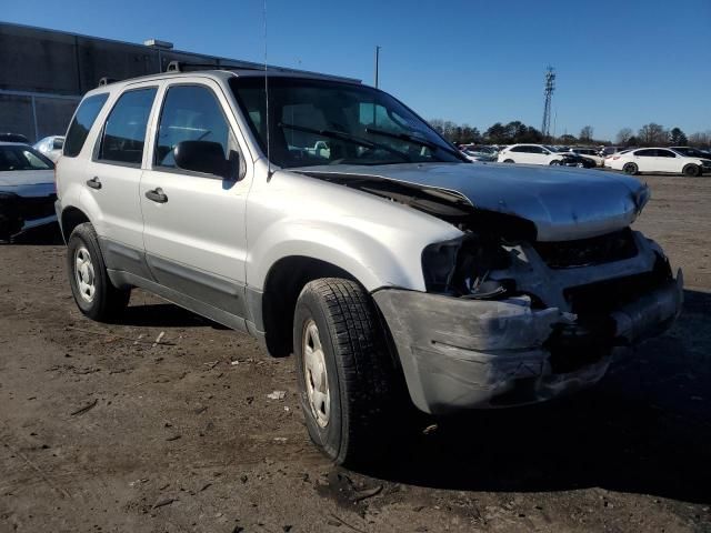 2004 Ford Escape XLS