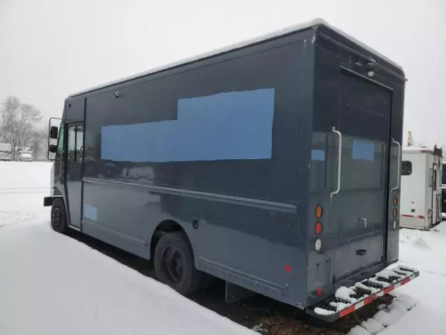 2020 Freightliner Chassis M Line WALK-IN Van