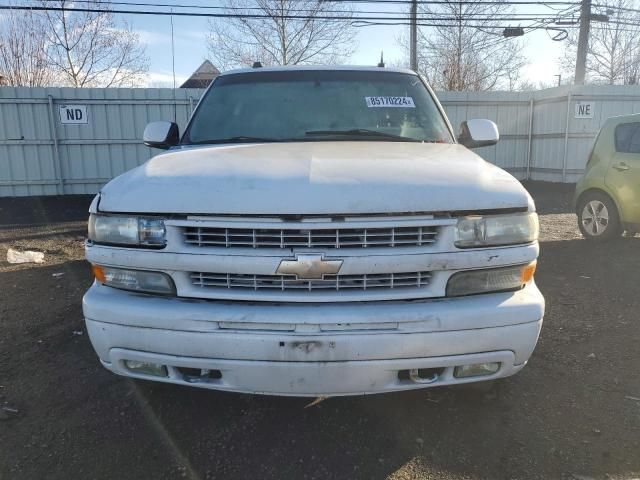 2004 Chevrolet Suburban K1500