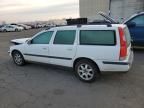 2004 Volvo V70