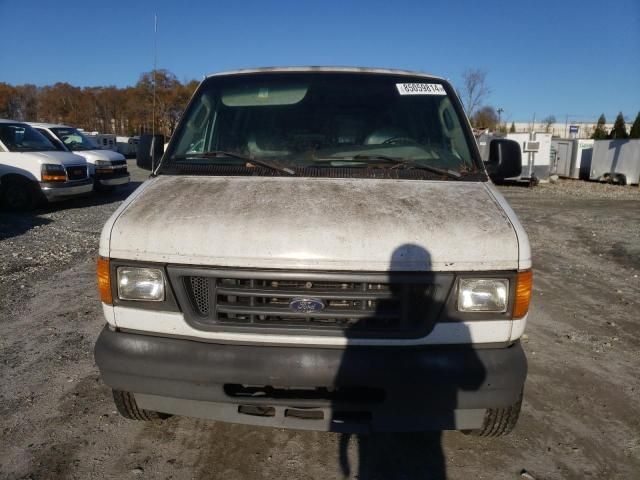 2004 Ford Econoline E350 Super Duty Van