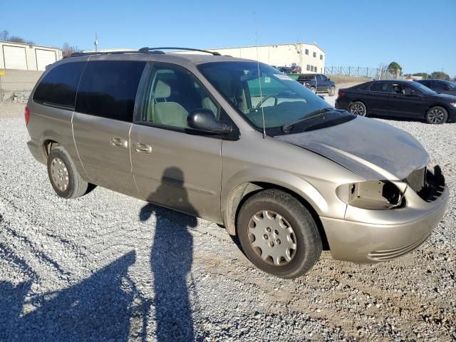 2003 Chrysler Town & Country LX