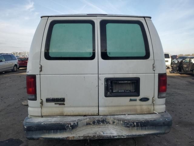 2012 Ford Econoline E250 Van