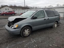 Toyota Vehiculos salvage en venta: 1998 Toyota Sienna LE