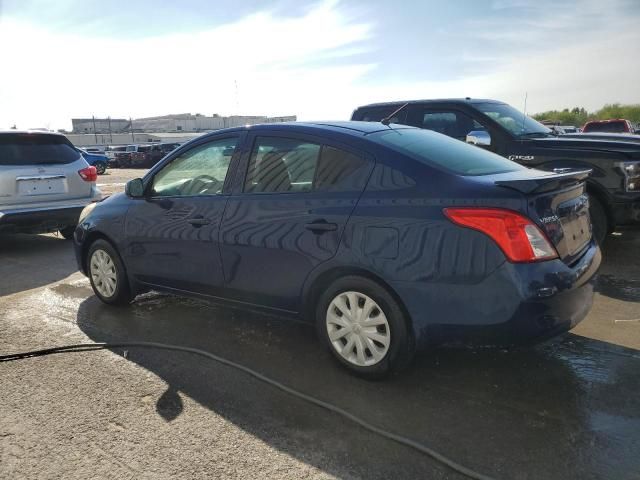 2014 Nissan Versa S