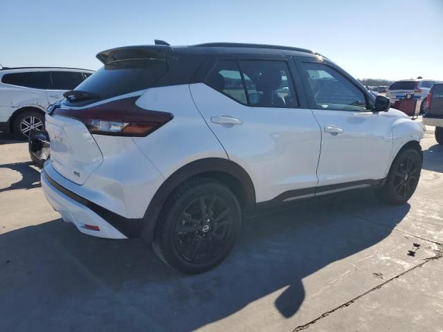 2021 Nissan Kicks SR