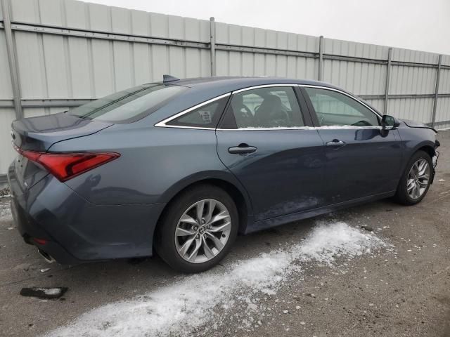 2022 Toyota Avalon XLE