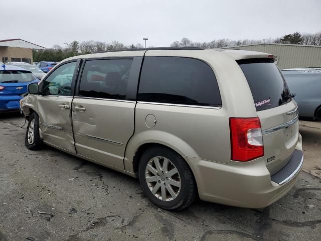 2013 Chrysler Town & Country Touring