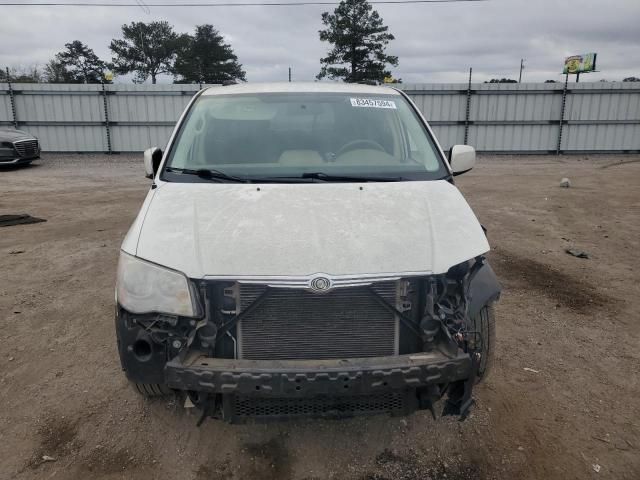 2008 Chrysler Town & Country Touring