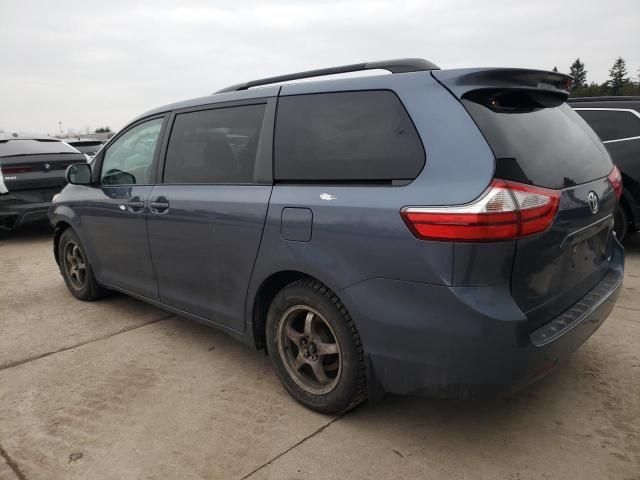 2015 Toyota Sienna LE