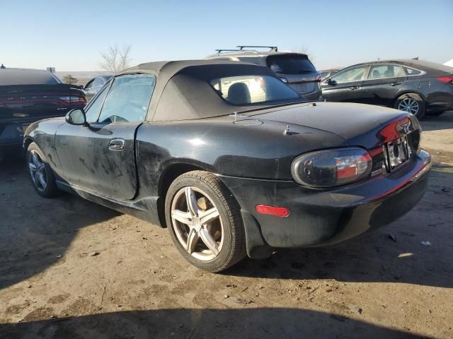 2000 Mazda MX-5 Miata Base