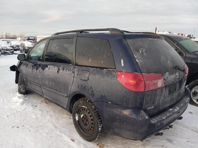 2007 Toyota Sienna LE