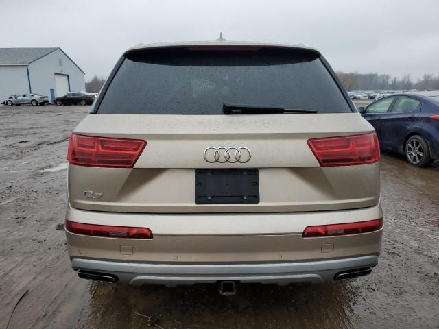 2019 Audi Q7 Prestige