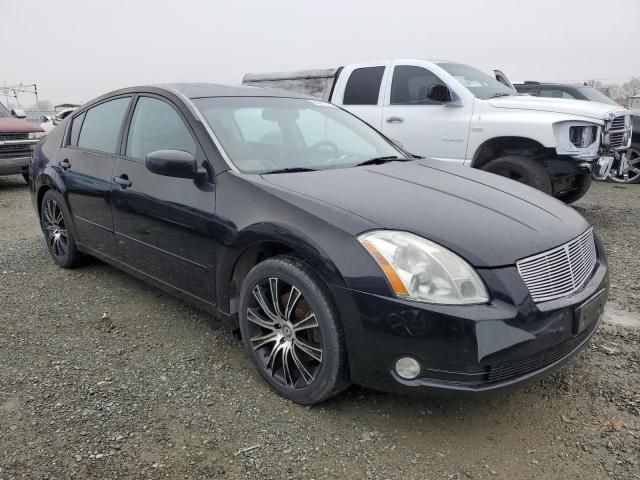 2005 Nissan Maxima SE