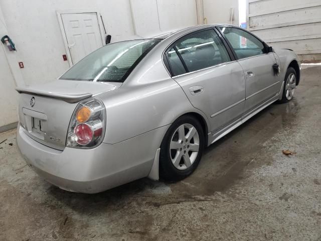 2003 Nissan Altima Base