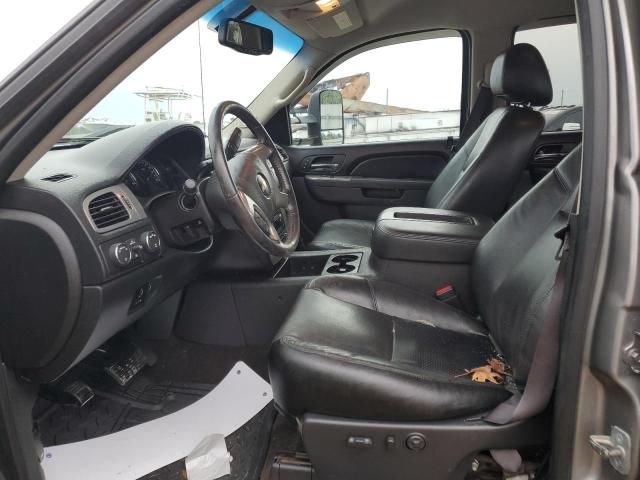 2014 Chevrolet Silverado K3500 LTZ