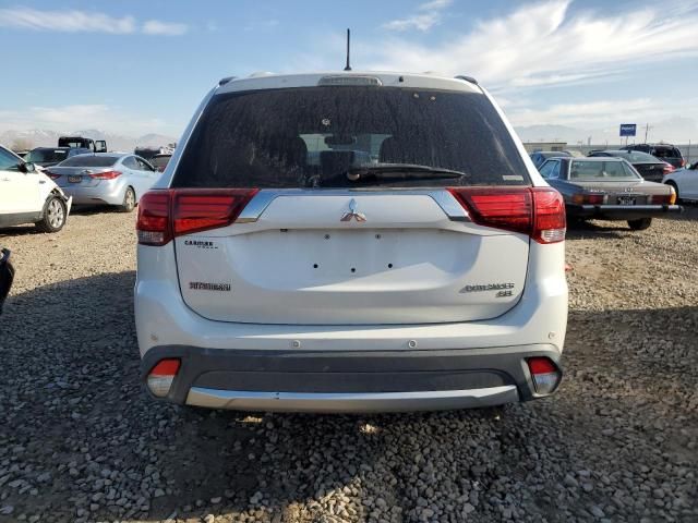 2016 Mitsubishi Outlander SE