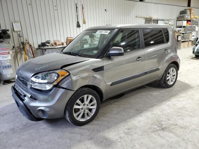 2013 KIA Soul +