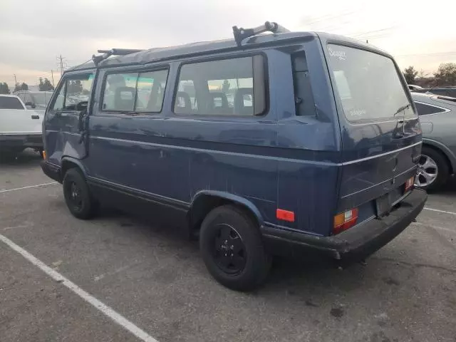 1990 Volkswagen Vanagon Bus