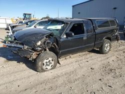 Vehiculos salvage en venta de Copart Appleton, WI: 2003 Chevrolet S Truck S10