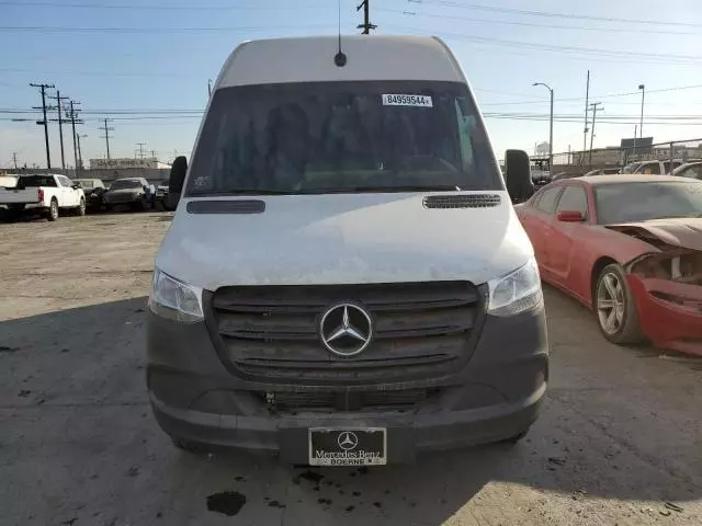 2023 Mercedes-Benz Sprinter 2500