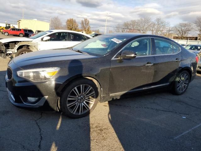 2014 KIA Cadenza Premium