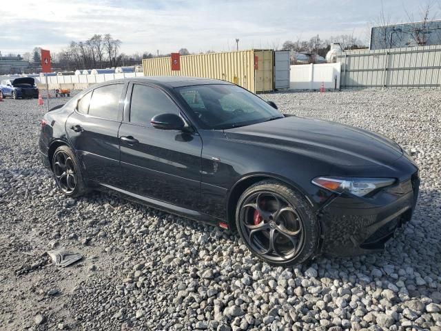 2017 Alfa Romeo Giulia TI Q4