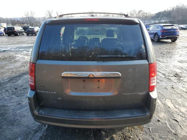 2010 Chrysler Town & Country Touring