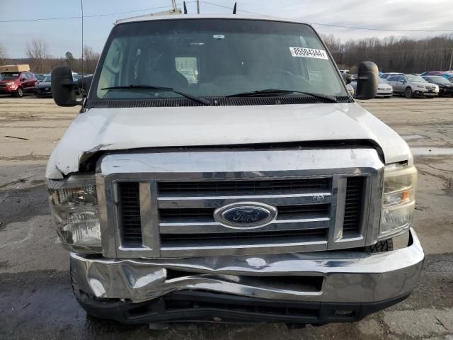 2014 Ford Econoline E150 Van