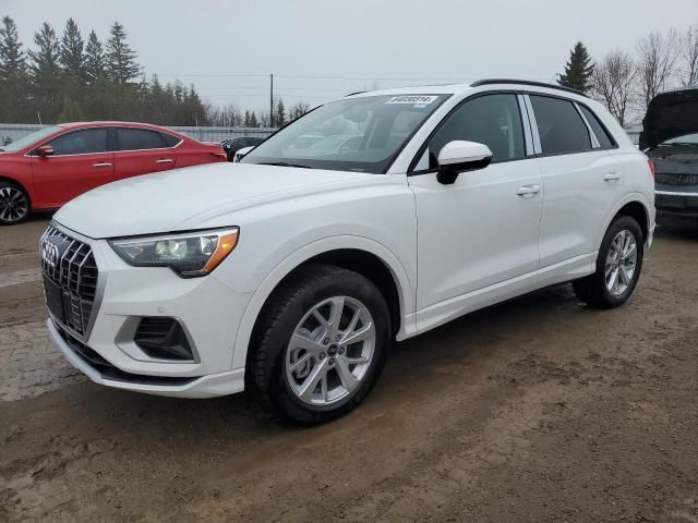 2024 Audi Q3 Premium 40